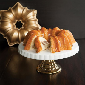 Forma Solera Bundt Pan - Nordic Ware